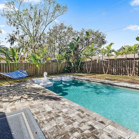 Florida Getaway With Backyard Pool Oasis Villa Sarasota Exterior photo