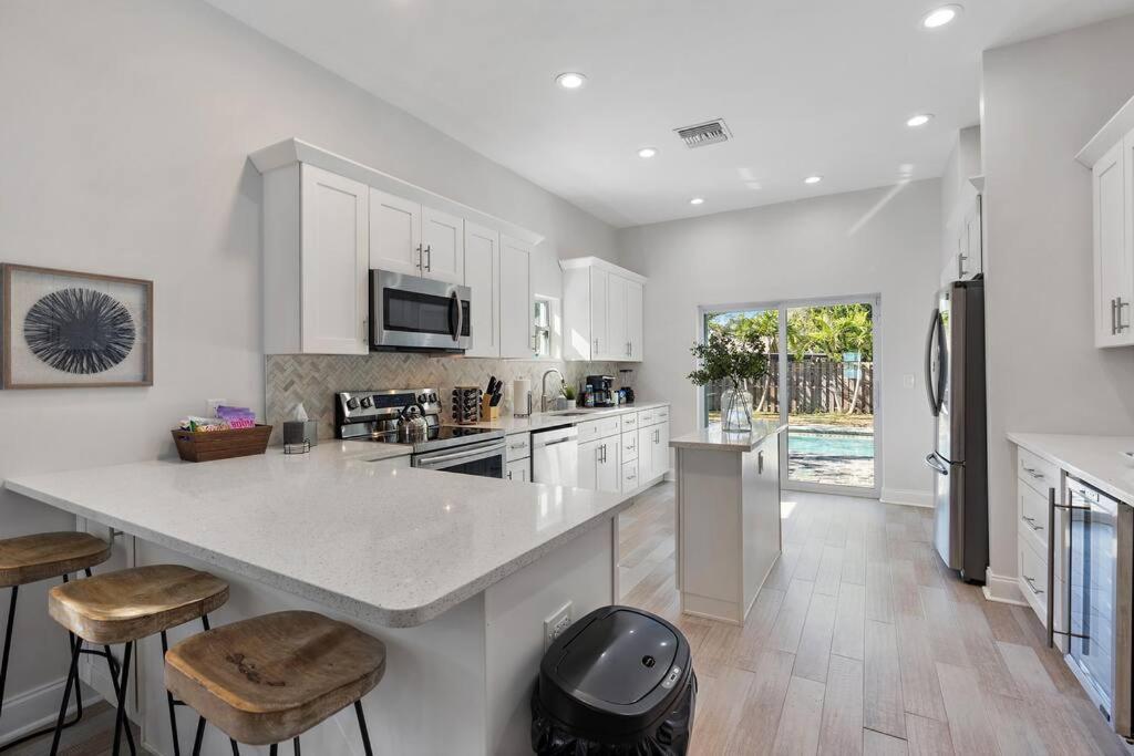 Florida Getaway With Backyard Pool Oasis Villa Sarasota Exterior photo